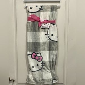 Hello Kitty Plaid throw blanket tiktok viral